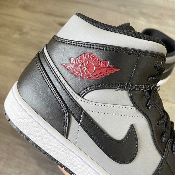 Air Jordan 1 Mid Black Gym Red Grey Men’s - Picture 2 of 7